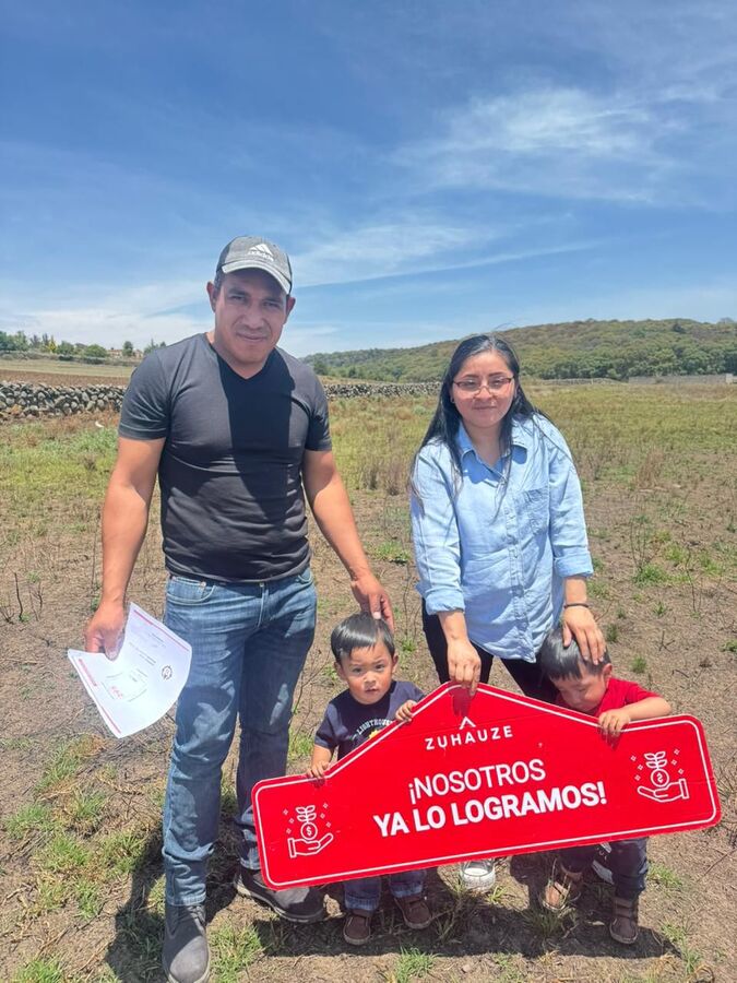 Cliente Zuhauze en su terreno
