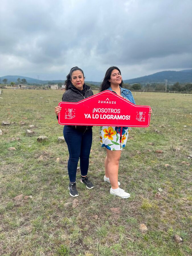 Cliente Zuhauze en su terreno